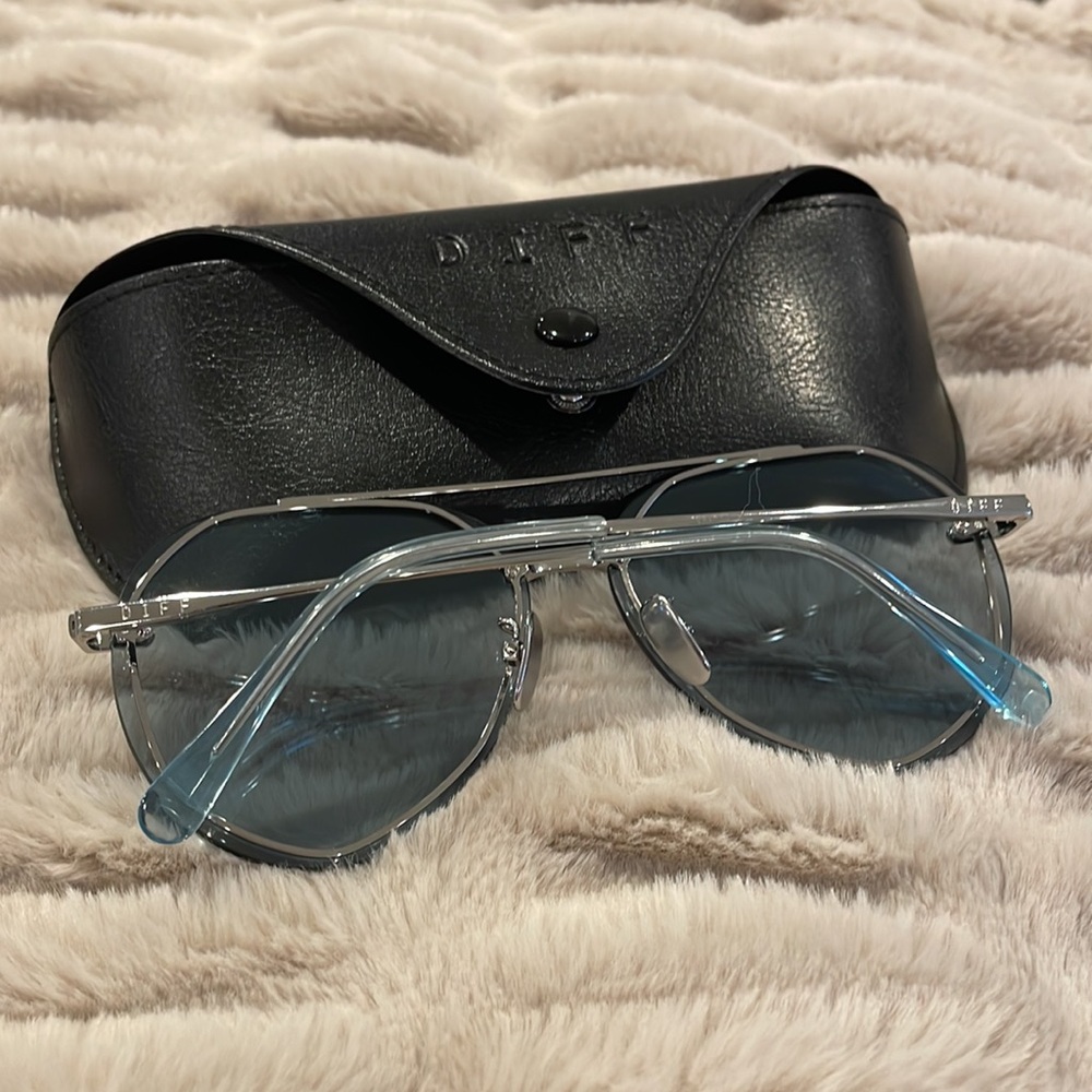 Diff Eyewear Sunglasses - image 3
